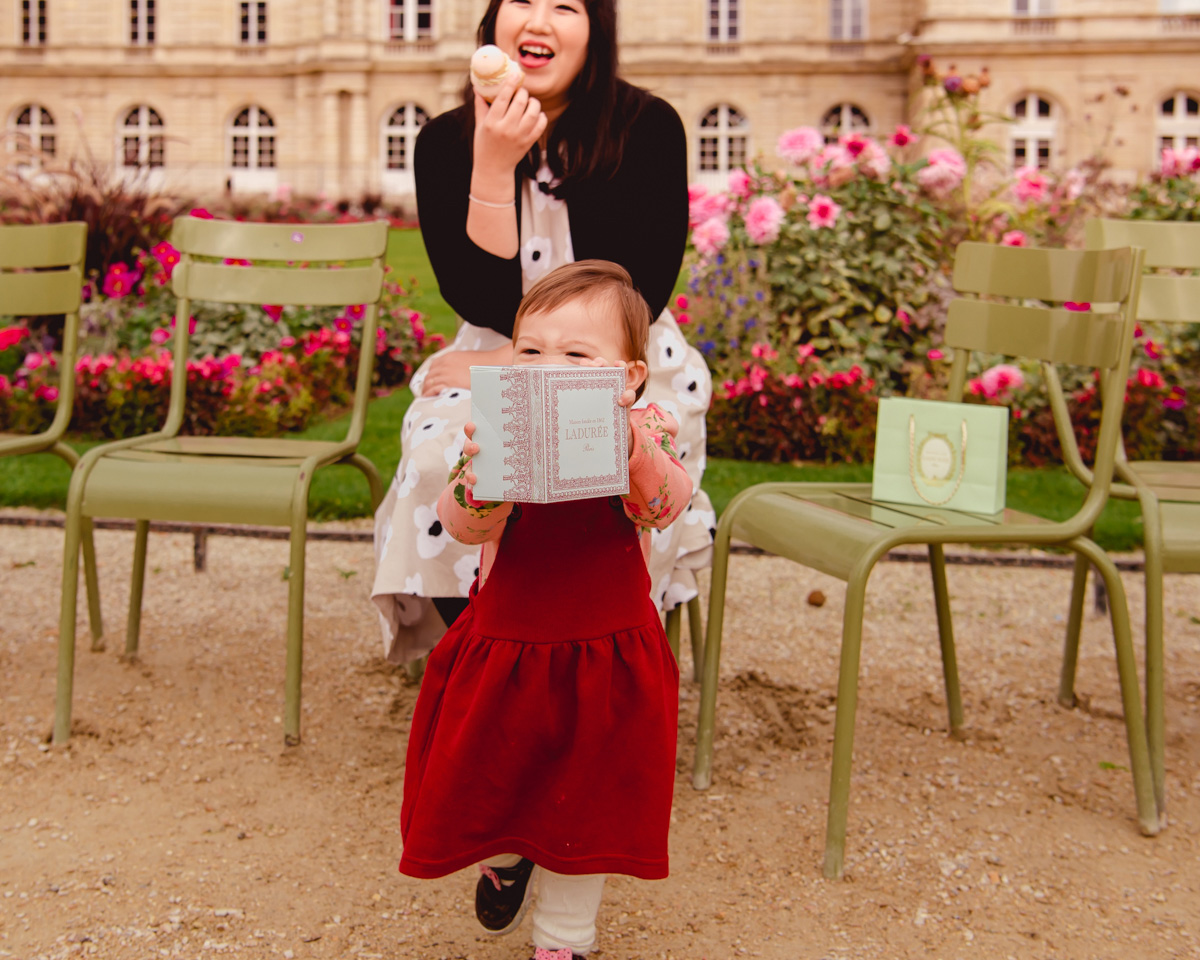 luxembourg-garden-paris-france-lifestyle-family-photography-jakeanddannie-14