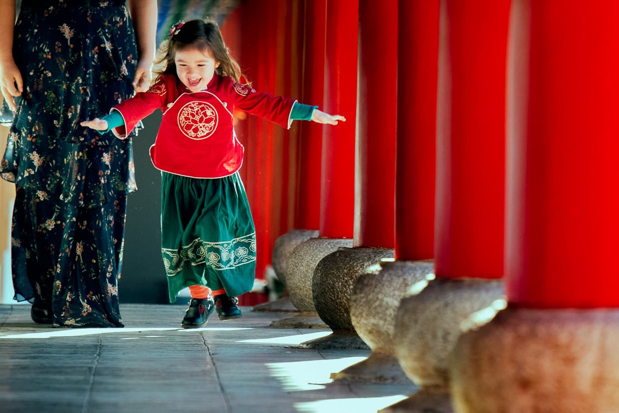 Little girl playing in Mufu Palace.
